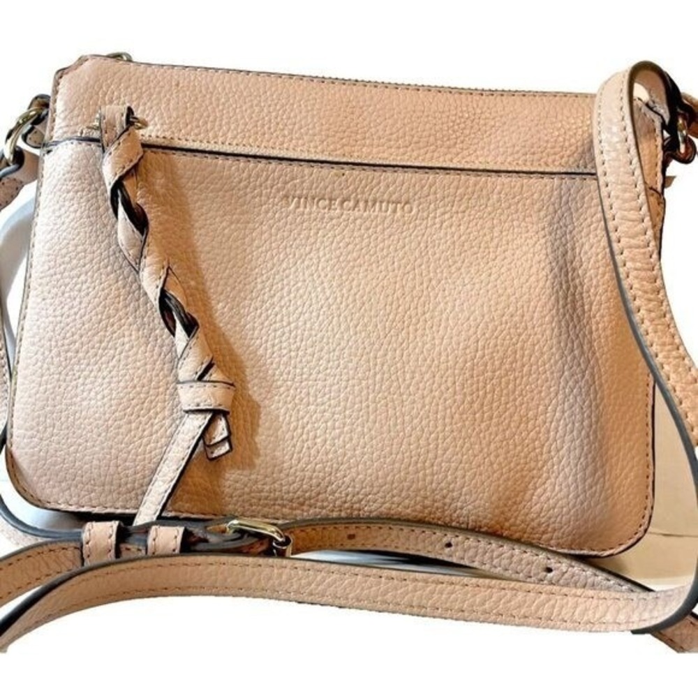 Vince Camuto‎ Crossbody Bag Purse Taupe Pebbled Leather Beige Zip Braided Tassel